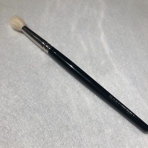 Hakuhodo B142